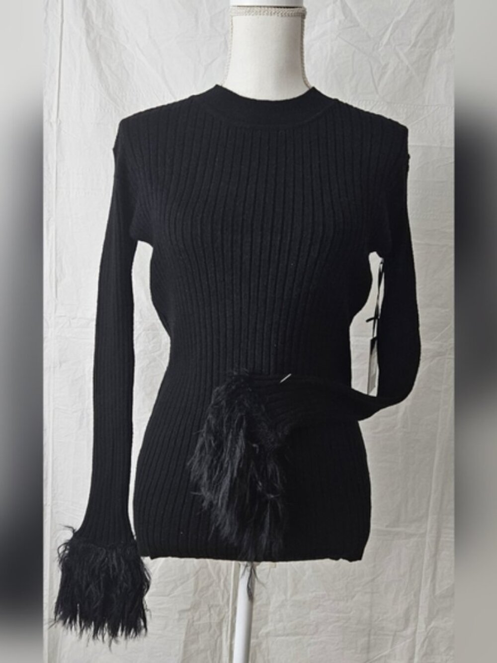 BLUE SOL Feather-Trim-Cuff Sweater